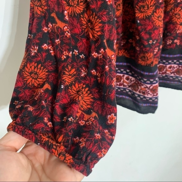 Old Navy Red Long Sleeve Bohemian Floral Peasant blouse relaxed large women’s - Picture 2 of 7